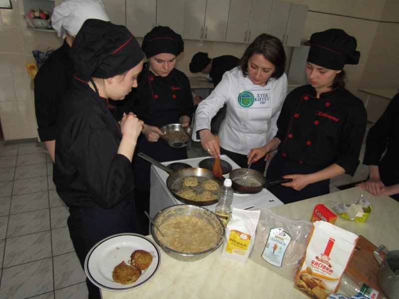 IMG3095270418