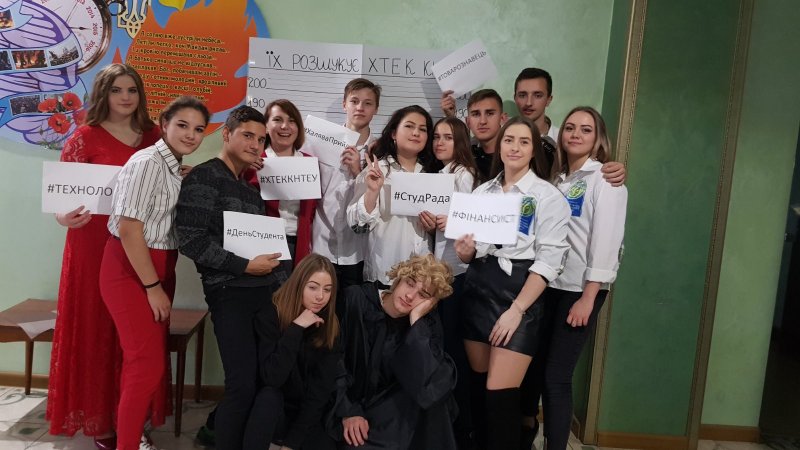 IMGb2e020f6404018fedfea64753b1f7f13V